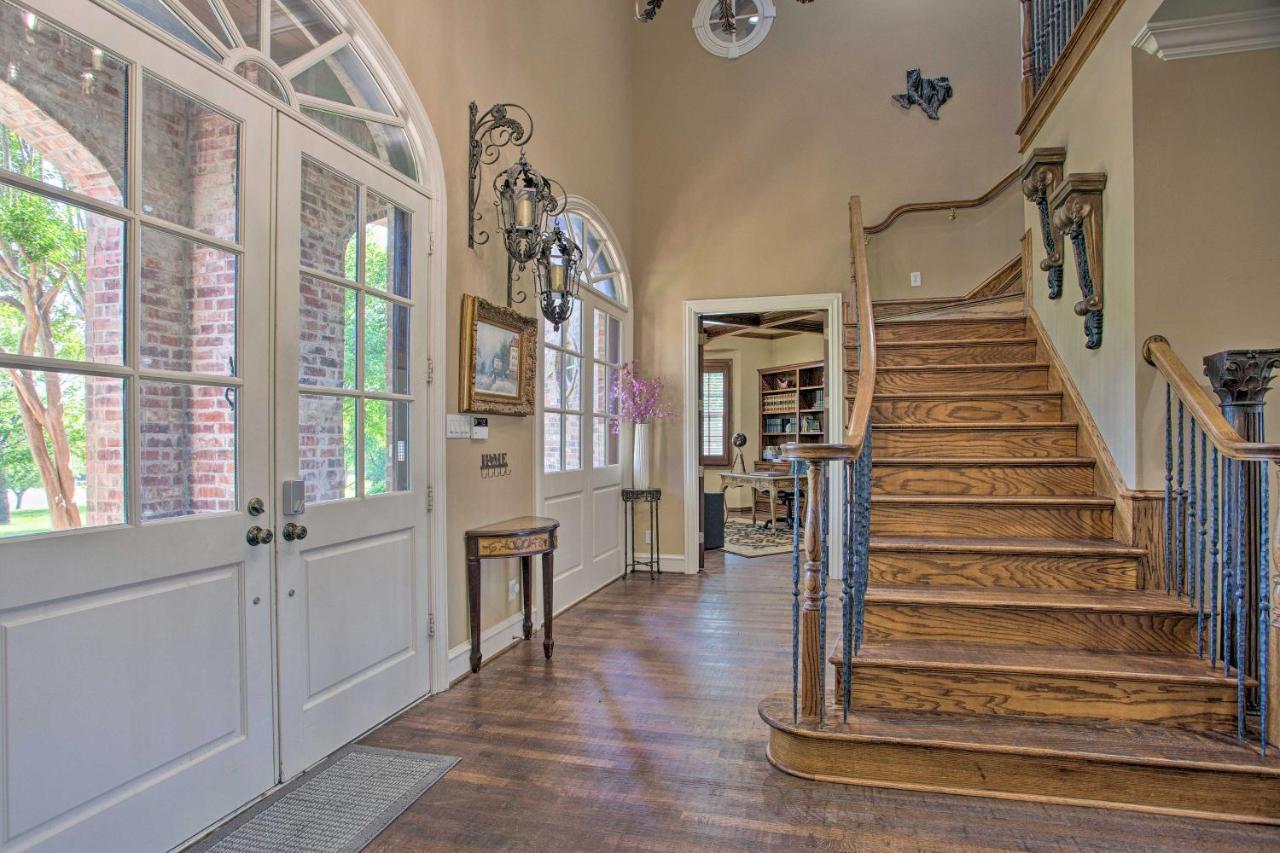 Lavish Celina Home With Patio And Game Room! المظهر الخارجي الصورة